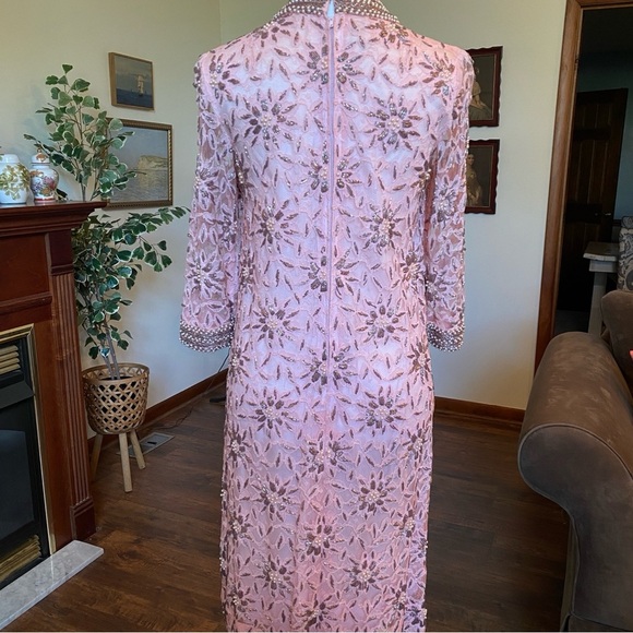 Valentina Ltd • 1960s Pink Beaded Cocktail Sheath • Vintage Mad Men Era • XS - Picture 6 of 10